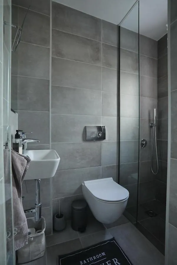 Leoforos 28Is Oktovriou Apartment Thessaloniki