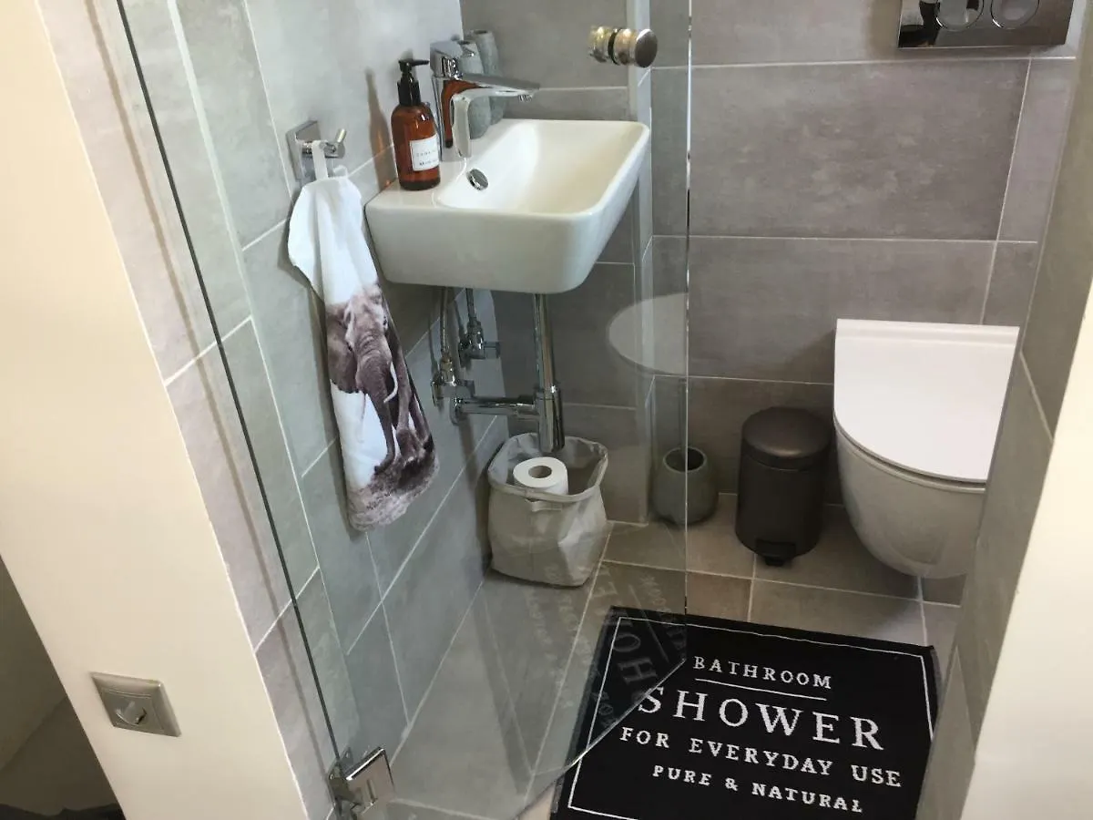Leoforos 28Is Oktovriou Apartment Thessaloniki